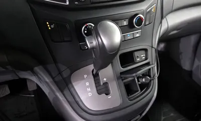 Hyundai Starex 2020, 30322 км, за 11495 USD - фото 9