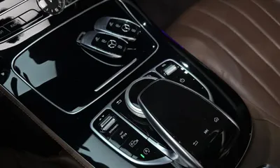 Mercedes-Benz E-Class 2019, 119607 км, за 15747.67 USD - фото 27