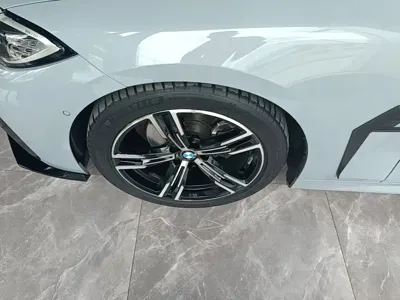 BMW 4 Series 2022, 43900 км, за 29325.51 USD - фото 23