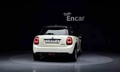 MINI Cooper 2015, 99396 км, за 4037.25 USD