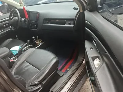 Mitsubishi Outlander 2018, 102700 км, за 7367.13 USD - фото 8