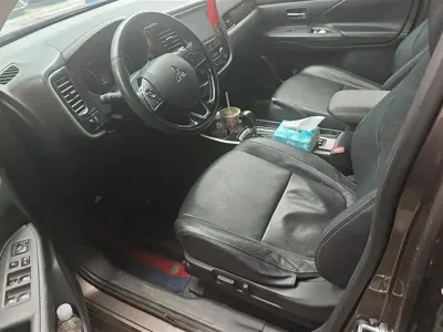 Mitsubishi Outlander 2018, 102700 км, за 7367.13 USD - фото 9