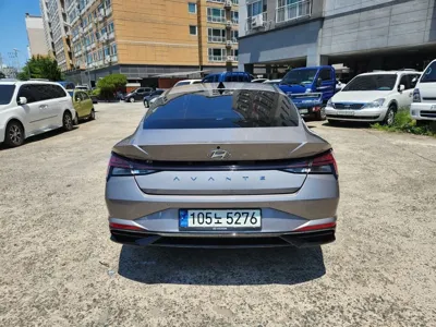 Hyundai Avante 2021, 108940 км, за 10831.04 USD