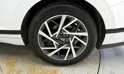 Hyundai Grandeur 2023, 61817 км, за 17907.14 USD - фото 21
