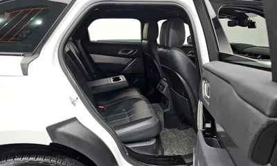 Land Rover Range Rover Velar 2018, 94423 км, за 17178.72 USD - фото 12
