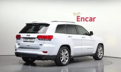 Jeep Cherokee 2016, 116908 км, за 8787.58 USD