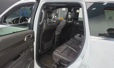 Jeep Cherokee 2016, 116908 км, за 8787.58 USD - фото 11