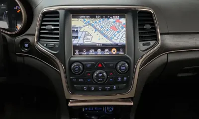 Jeep Cherokee 2016, 116908 км, за 8787.58 USD - фото 15