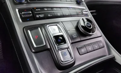 Hyundai Santafe 2022, 88959 км, за 18195.4 USD - фото 9