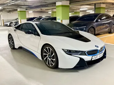 BMW i8 2016, 70350 км, за 44605.05 USD