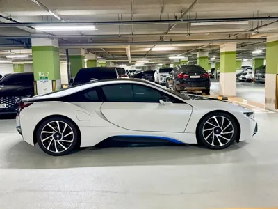 BMW i8 2016, 70350 км, за 44605.05 USD