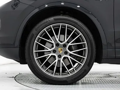 Porsche Cayenne 2022, 77750 км, за 63016.94 USD
