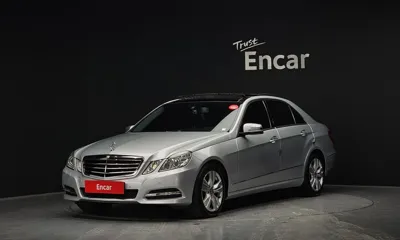 Mercedes-Benz E-Class · 2011 год