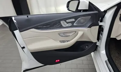 Mercedes-Benz CLS-Class 2022, 46828 км, за 40065.17 USD - фото 24