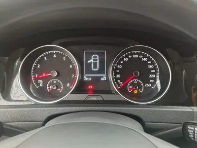 Volkswagen Golf 2019, 28100 км, за 8012.46 USD - фото 12