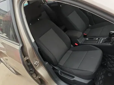 Volkswagen Golf 2019, 28100 км, за 8012.46 USD - фото 25