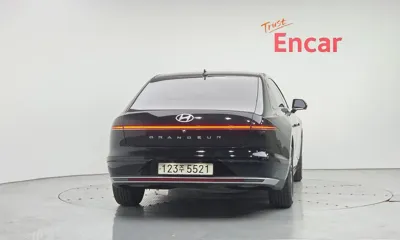 Hyundai Grandeur 2024, 60105 км, за 18708.15 USD