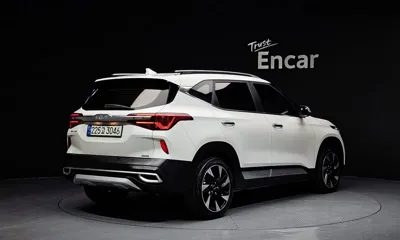 Kia Seltos 2023, 27157 км, за 18720.43 USD