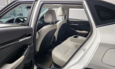 Kia Seltos 2023, 27157 км, за 18720.43 USD - фото 11