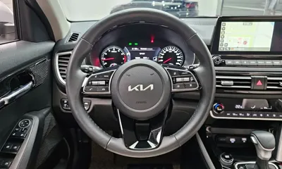 Kia Seltos 2023, 27157 км, за 18720.43 USD - фото 13