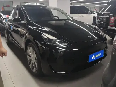 Tesla Model Y 2022, 93500 км, за 21924.24 USD