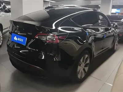 Tesla Model Y 2022, 93500 км, за 21924.24 USD