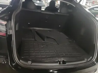 Tesla Model Y 2022, 93500 км, за 21924.24 USD