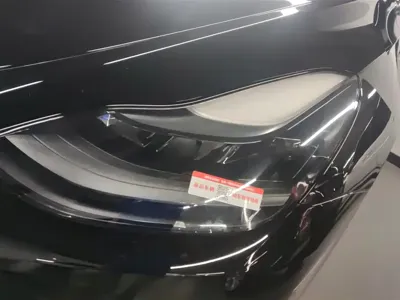 Tesla Model Y 2022, 93500 км, за 21924.24 USD