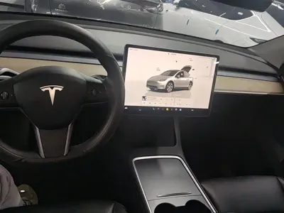 Tesla Model Y 2022, 93500 км, за 21924.24 USD - фото 12