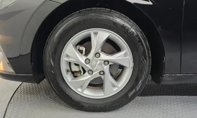 Hyundai Avante 2021, 105514 км, за 8725.66 USD