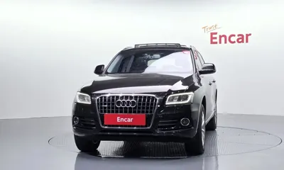 Audi Q5 2016, 123601 км, за 10174.61 USD