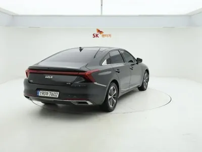 Kia K8 2023, 123780 км, за 3747.08 USD