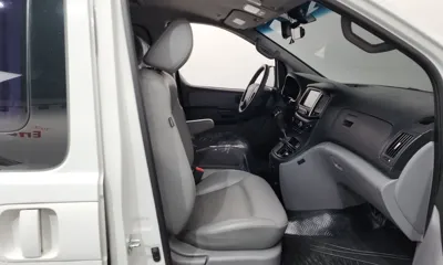 Hyundai Starex 2019, 165627 км, за 13147.86 USD - фото 11
