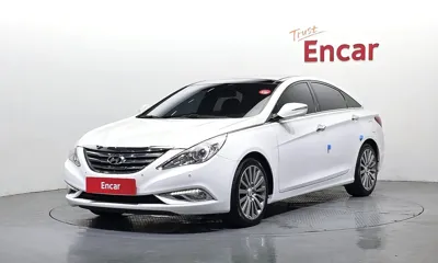 Hyundai Sonata · 2013 год