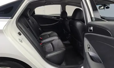 Hyundai Sonata 2013, 113952 км, за 4076.88 USD - фото 11