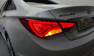 Hyundai Sonata 2013, 113952 км, за 4076.88 USD - фото 23
