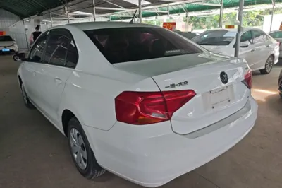 Volkswagen Jetta 2017, 68300 км, за 5359 USD