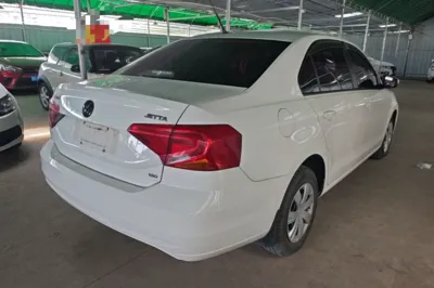 Volkswagen Jetta 2017, 68300 км, за 5359 USD - фото 6