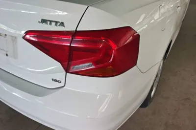 Volkswagen Jetta 2017, 68300 км, за 5359 USD - фото 9