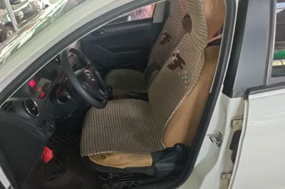 Volkswagen Jetta 2017, 68300 км, за 5359 USD - фото 17