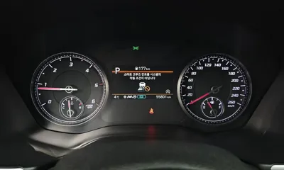 Hyundai Santafe 2021, 55801 км, за 16870.16 USD - фото 8