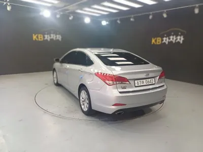 Hyundai i40 2014, 172965 км, за 2527.24 USD - фото 7