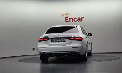 Mercedes-Benz E-Class 2021, 88252 км, за 22267.46 USD