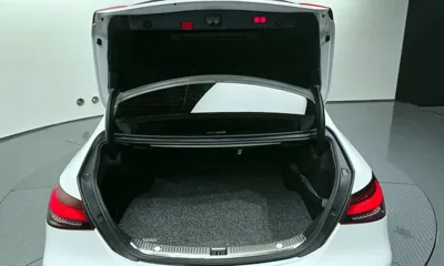 Mercedes-Benz E-Class 2021, 88252 км, за 22267.46 USD - фото 19