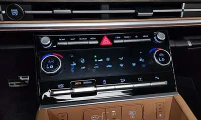 Hyundai Santafe 2024, 40065 км, за 21097.86 USD - фото 34