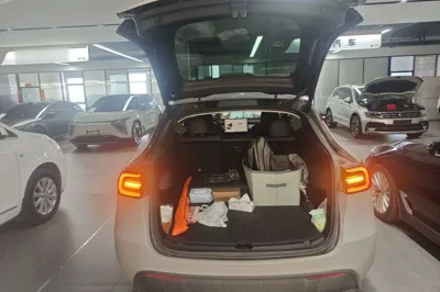 Tesla Model Y 2024, 34200 км, за 31136 USD - фото 22