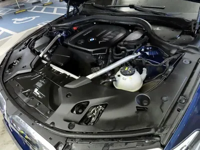 BMW 5-Series 2018, 262336 км, за 10765.39 USD - фото 6