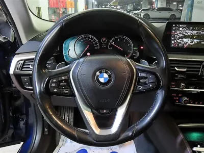 BMW 5-Series 2018, 262336 км, за 10765.39 USD - фото 12