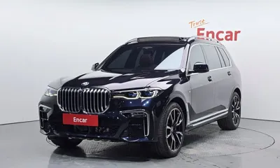 BMW X7 · 2022 год