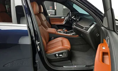 BMW X7 2022, 32485 км, за 55840.84 USD - фото 11